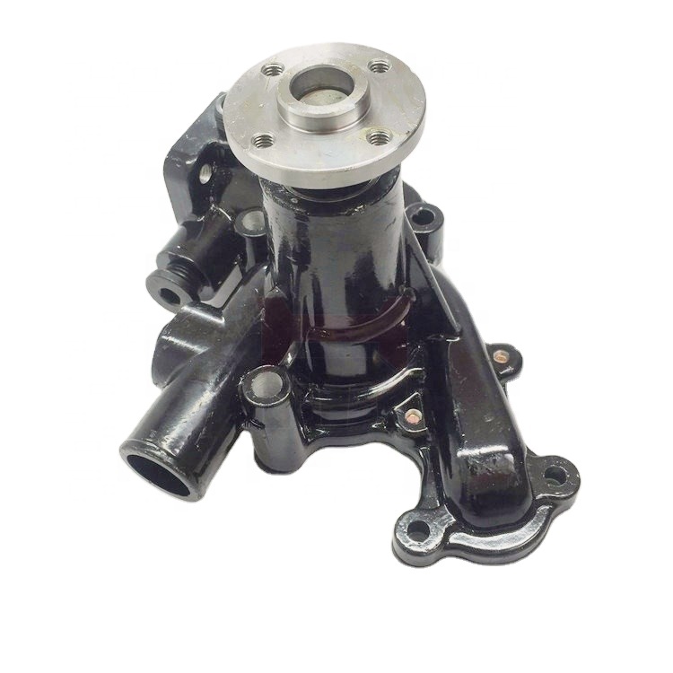 Small Excavator Parts 3D82 Engine Water Pump  119810-42001