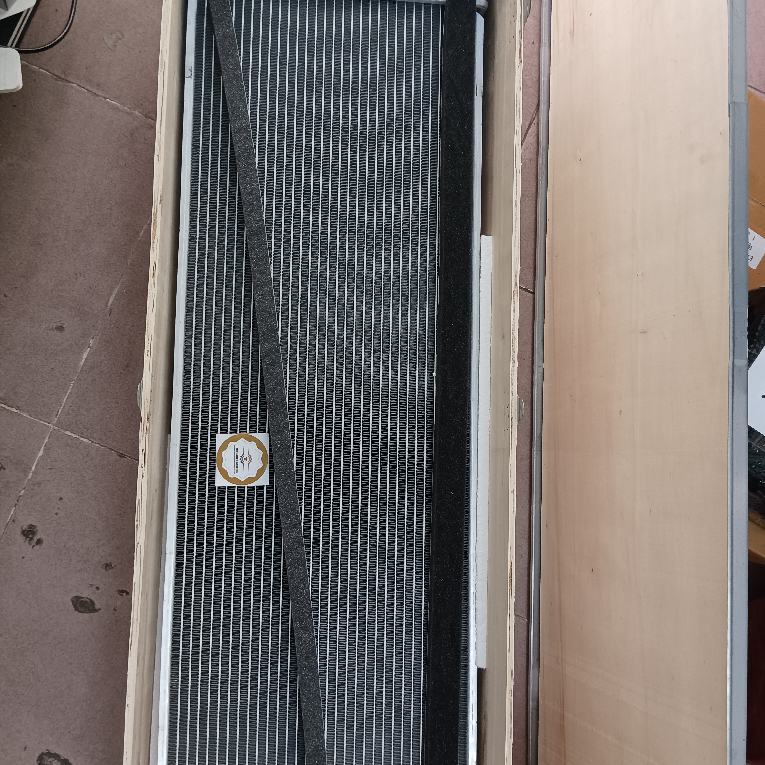 Excavator Part Aluminum XB00001928 Radiator ZX200-5G ZAX200-5G ZAXIS200-5G ZX210-5G Hydraulic Water tank