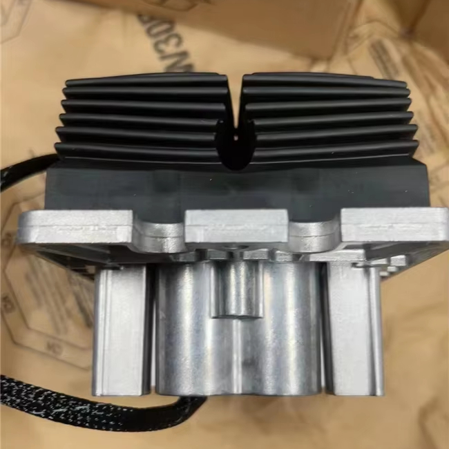 Excavator Control Gp-Pedal 561-7001 Excavator Single Foot Walking Foot Valve for E307-5 E323D E308-5 E308SR Excavator Foot Pedal