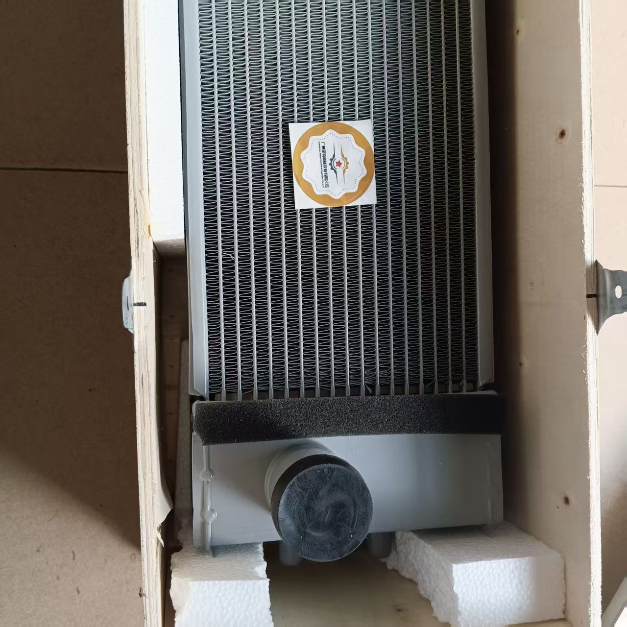 Excavator Part PC60-8 21W-03-42110 Water Cooling tank for Excavator Radiator PC60-8 PC78US-6