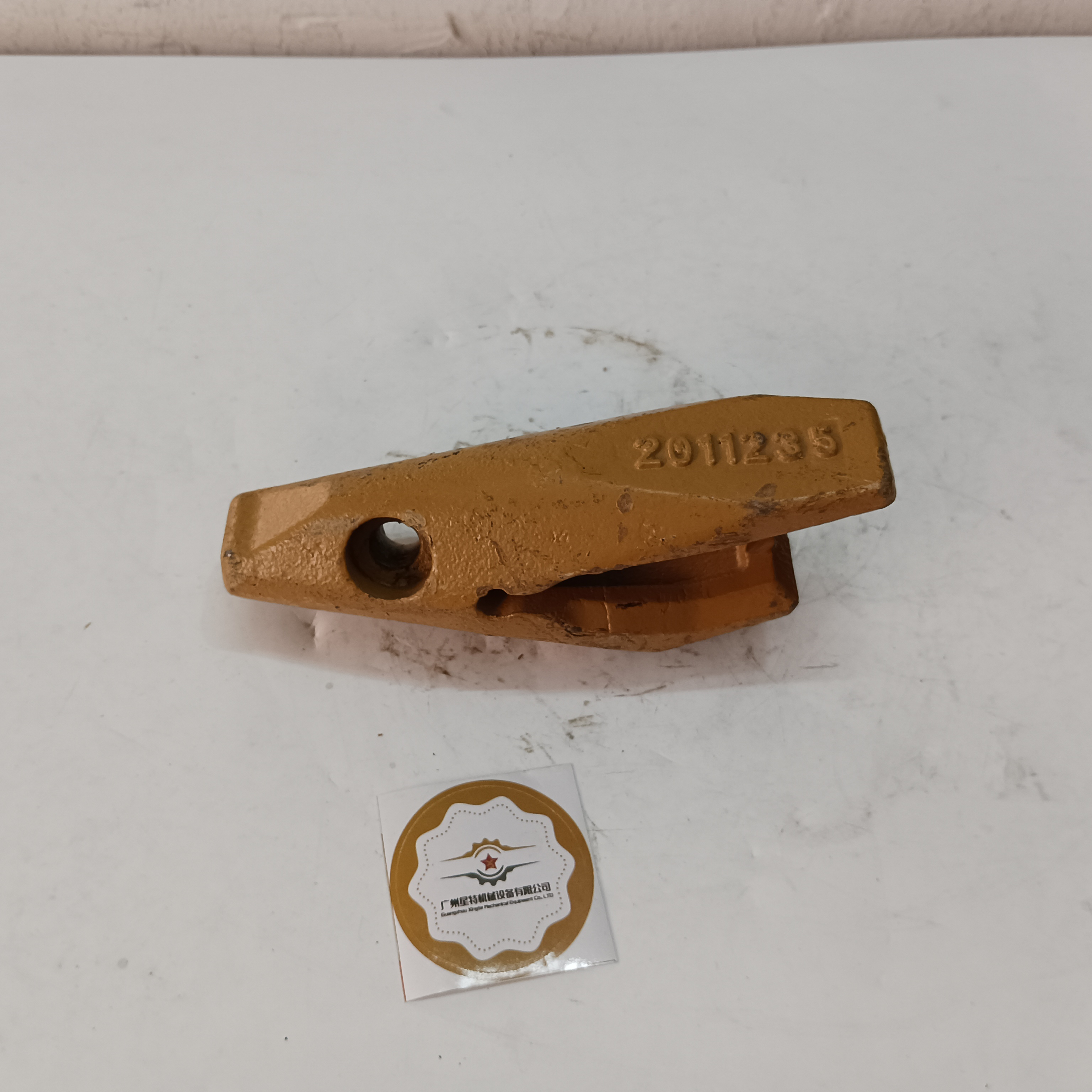 Excavator Part Excavator Bucket Teeth 201-1235 CAT416 E420 Bucket Tooth 2011235
