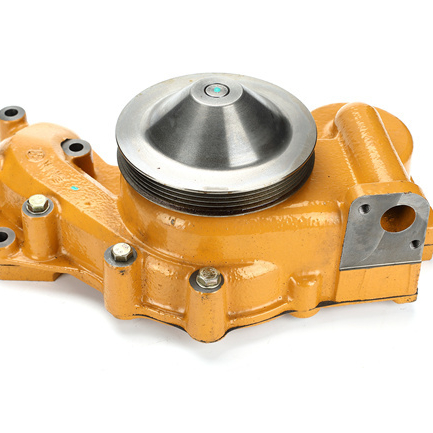 Excavator Parts Water Pump 6221-61-1102 for Excavator Water Pump PC300-5 Engine Pump S6D108 with 4 Holes