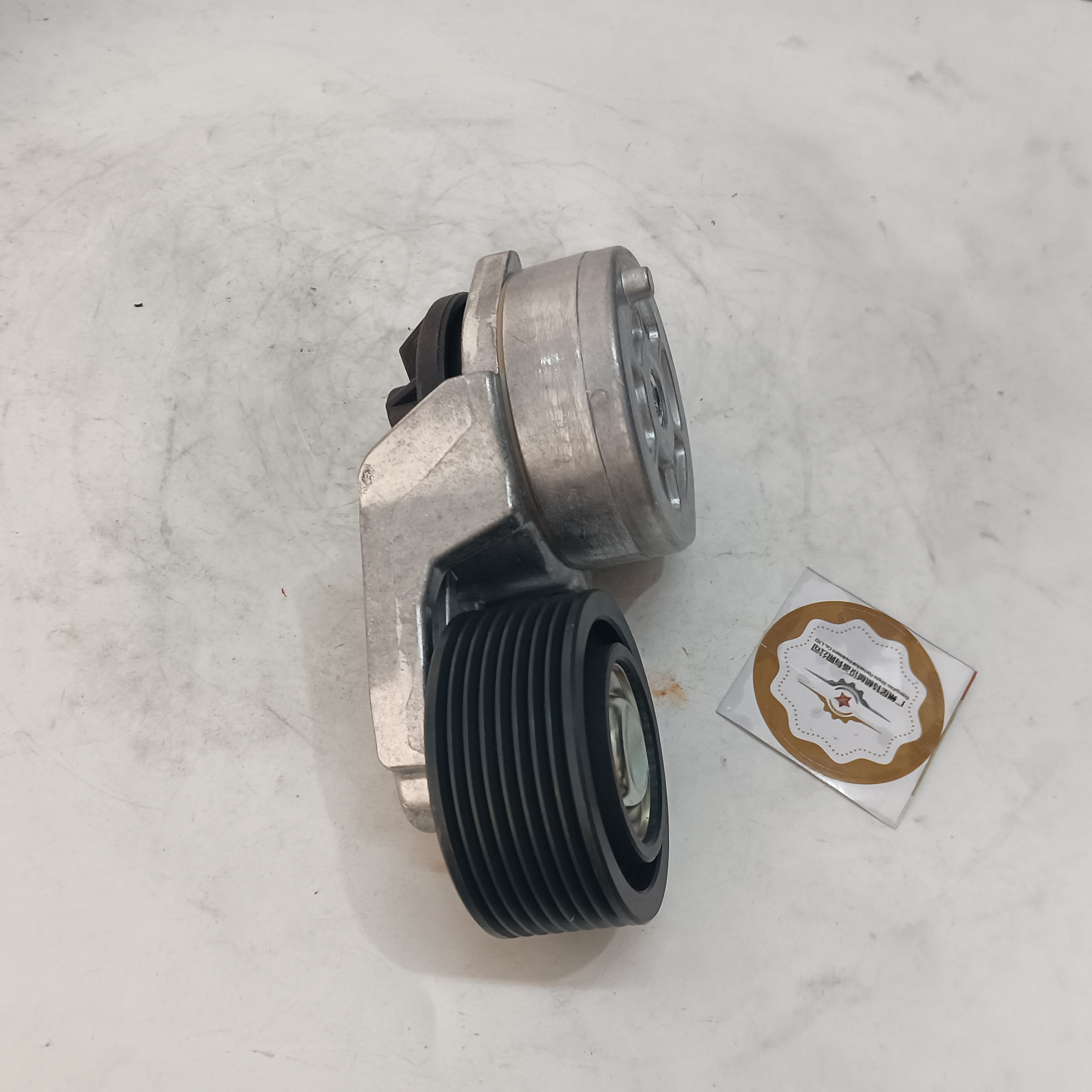 Excavator Part Belt Tensioner 6754-61-4111 6754614111 3976831 for PC200-8 PC200LC-8 PC300-8 6D107 Excavator  Belt Tensioner