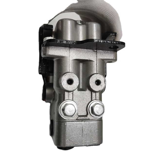 Construction Machinery Parts Pc220-7 Foot Valve Excavator Foot Valve KLB-C2002 KLB-C2001 Foot Valve