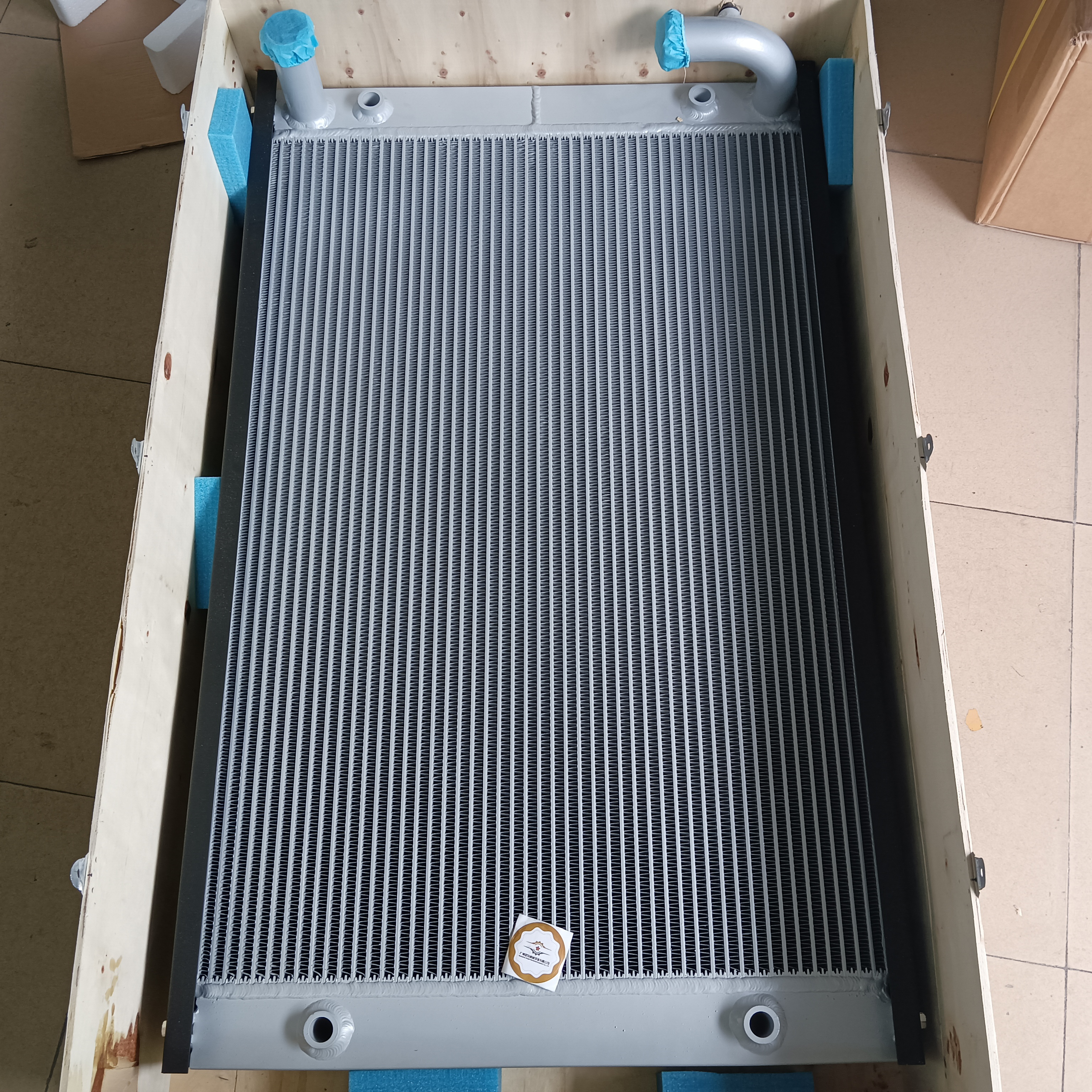 Excavator Parts 11N6-43031 High Temperature Resistant Oil Cooler R225-7 Excavator Oil Cooler Radiator