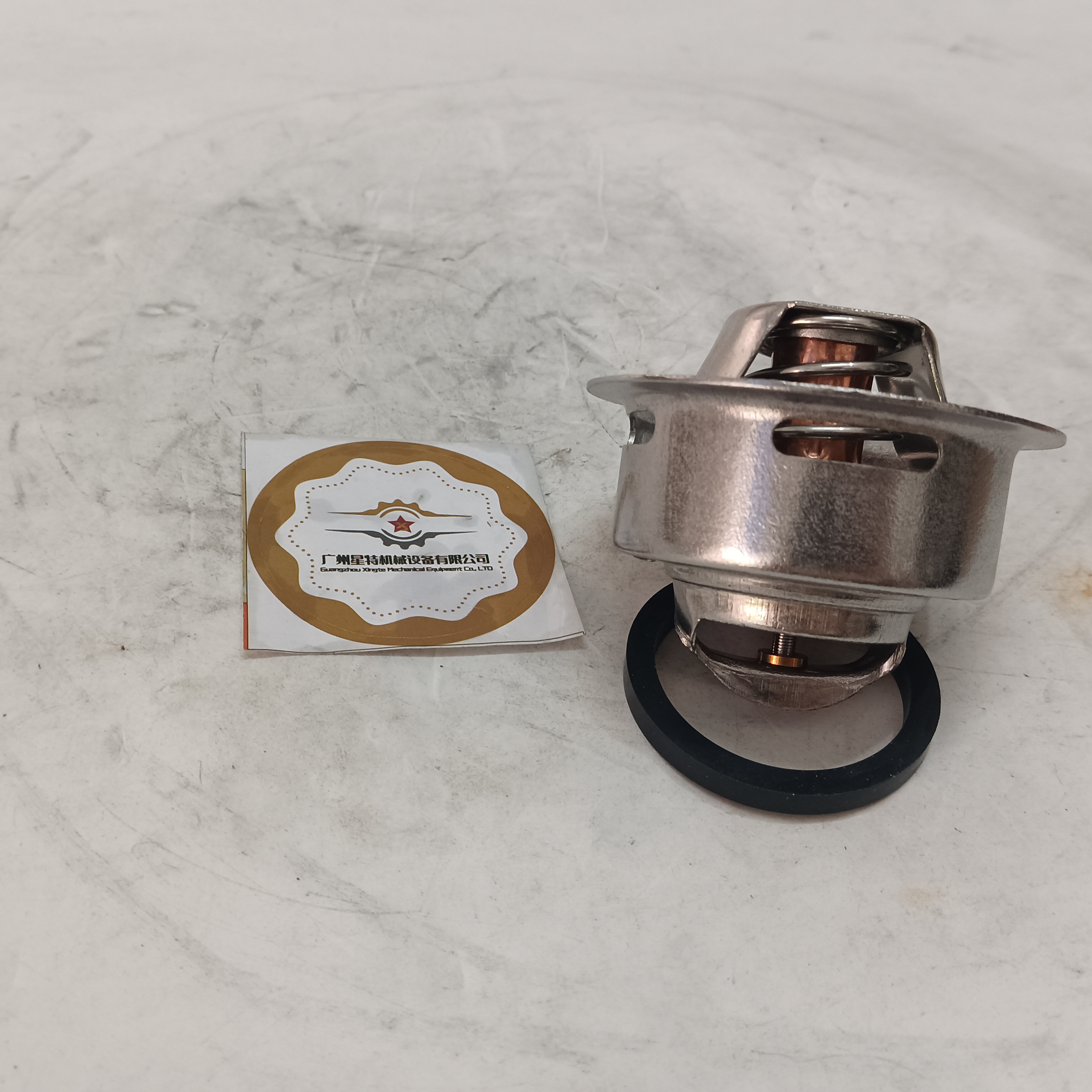Excavator Parts 5I8010 5I-8010 Excavator diesel Engine Thermostat for E320D S6K C6.4 Thermostat